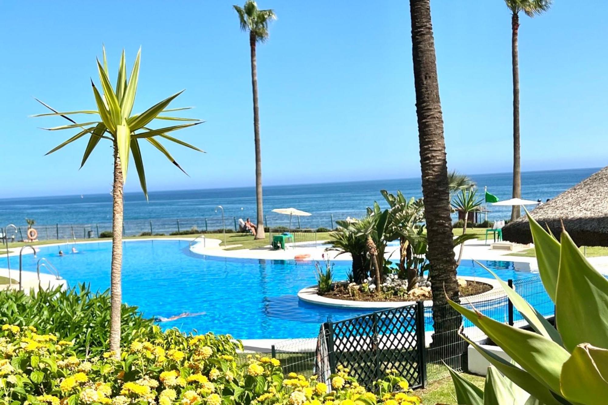 Mi Capricho 2D Beachfront- Apartment With Sea View - Costa Del Sol Sitio de Calahonda 외부 사진