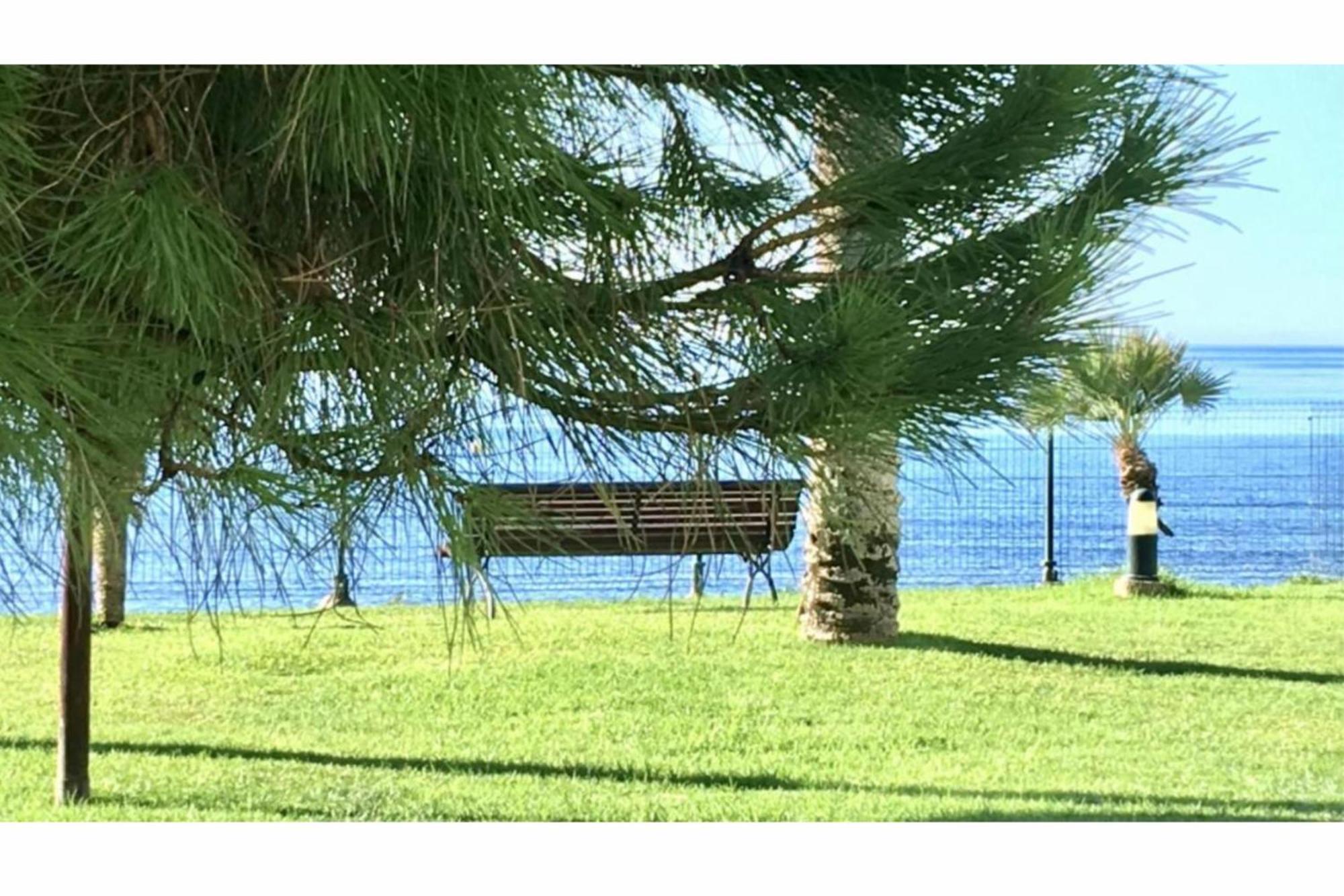 Mi Capricho 2D Beachfront- Apartment With Sea View - Costa Del Sol Sitio de Calahonda 외부 사진